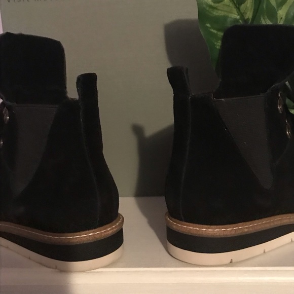 ADAM TUCKER ME TOO AJAY 14 Black Suede Ankle Boots - Picture 4 of 12